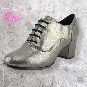 DESIGN LAB LORD & TAYLOR Suzie Oxford Size 10